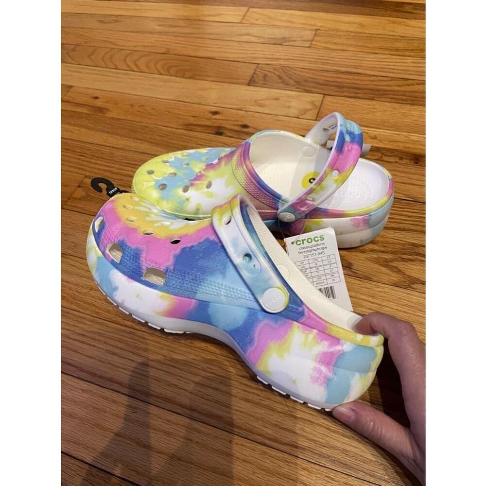 NWT Crocs Rainbow Pastel Tie Dye Platforms Clogs Slip On Unisex Multicolor Sz 9